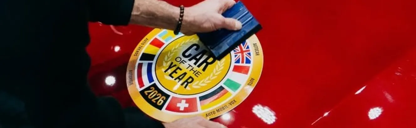 Mercedes CLA : Sticker Car of the year