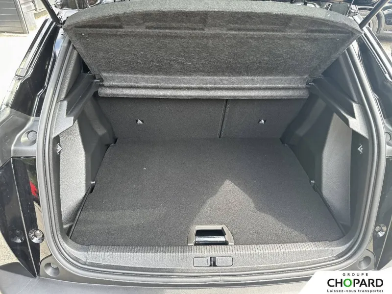 Image secondaire du véhicule 9