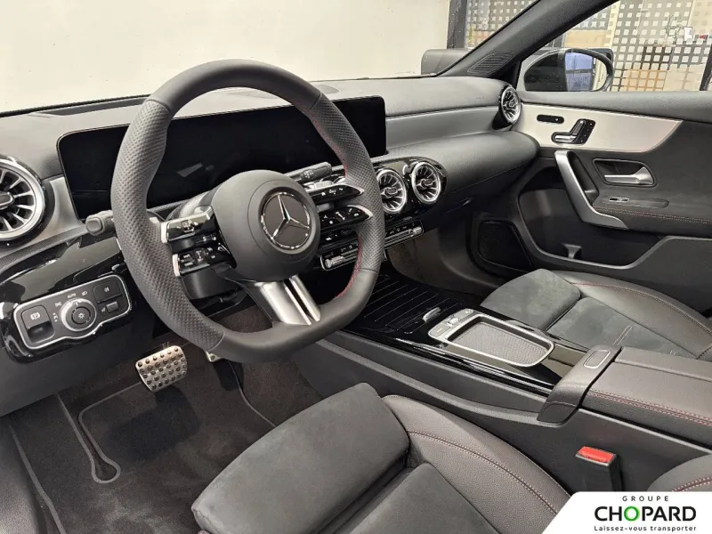 Image secondaire du véhicule 3