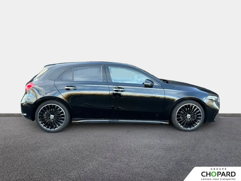 Image secondaire du véhicule 10