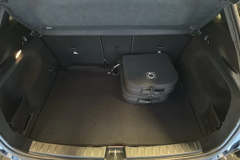 Image secondaire du véhicule 10