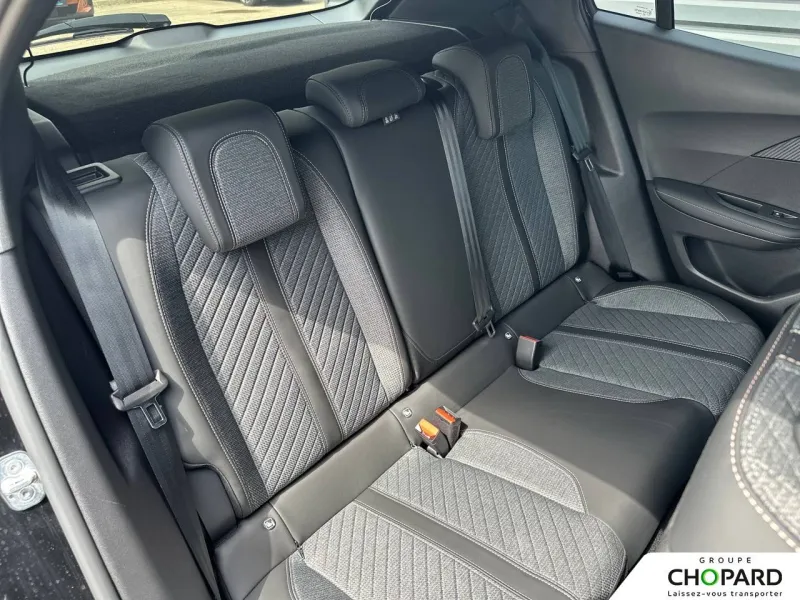 Image secondaire du véhicule 21