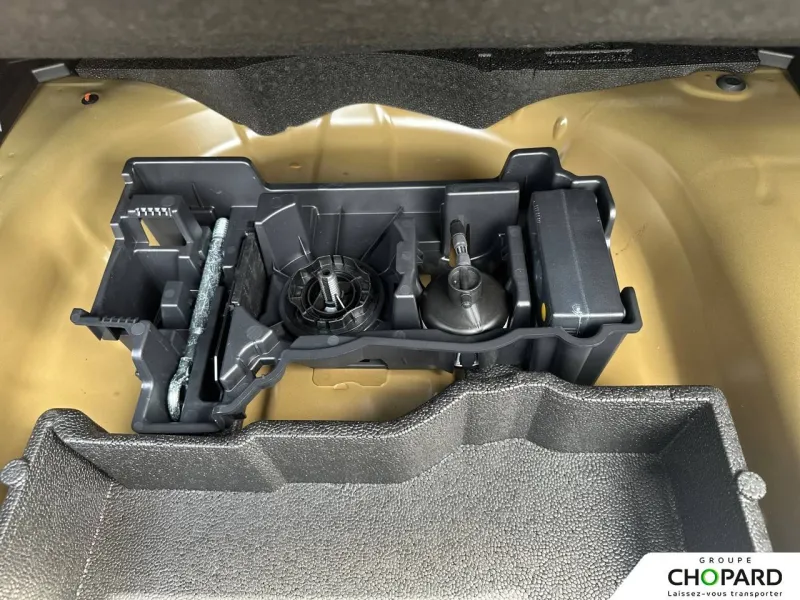 Image secondaire du véhicule 26