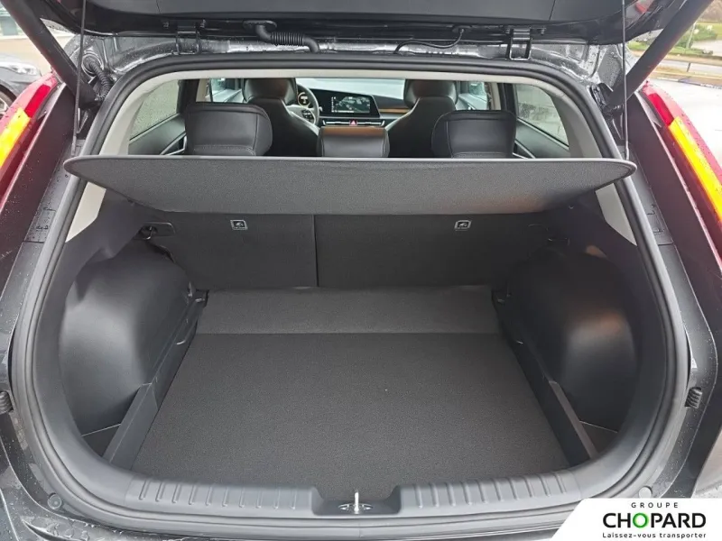 Image secondaire du véhicule 9