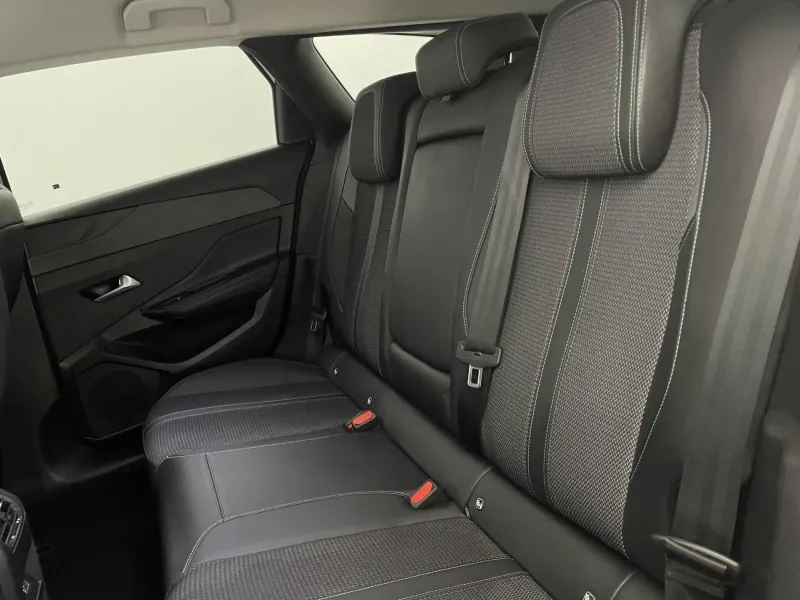 Image secondaire du véhicule 36