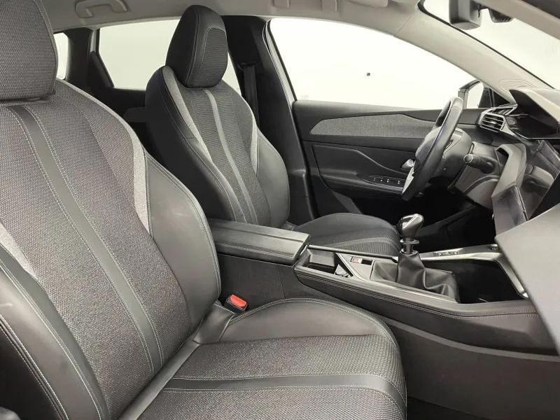 Image secondaire du véhicule 48