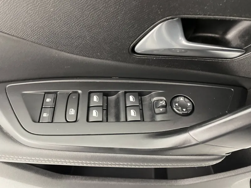 Image secondaire du véhicule 53