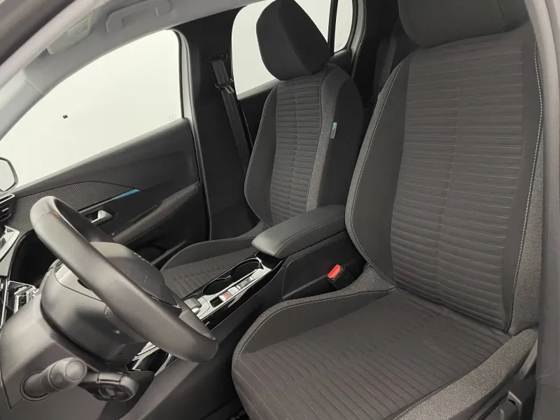 Image secondaire du véhicule 30