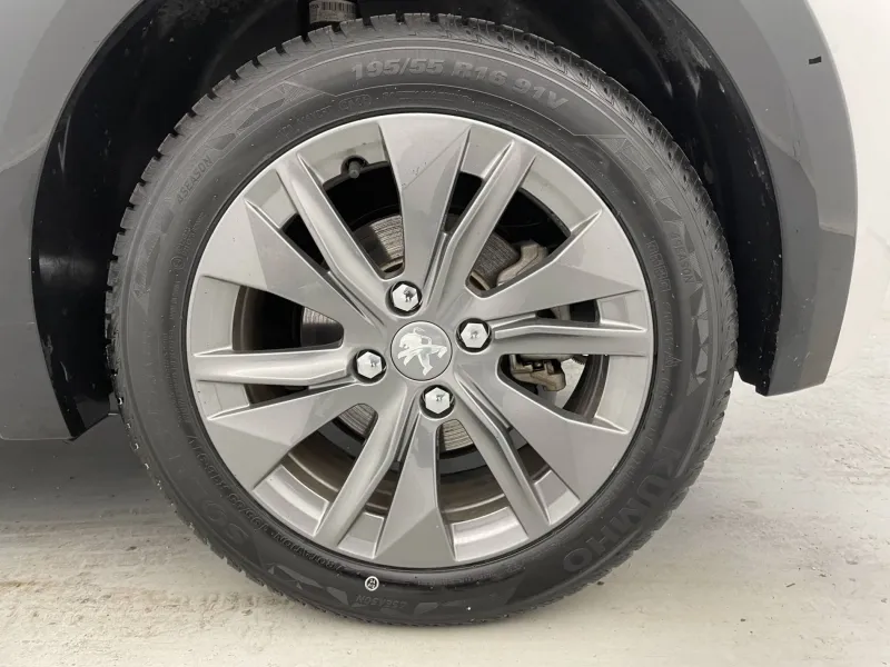 Image secondaire du véhicule 32