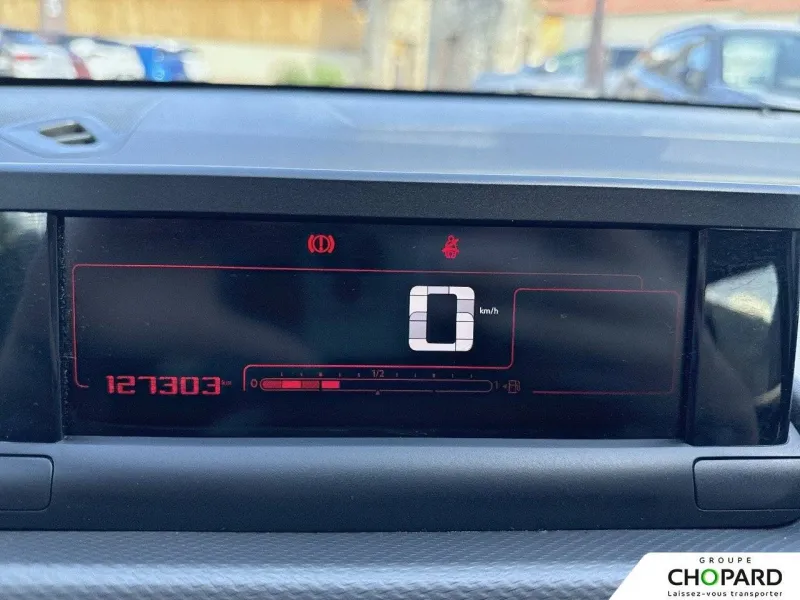 Image secondaire du véhicule 14