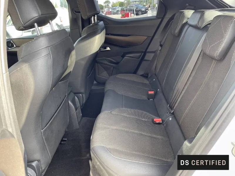 Image secondaire du véhicule 11