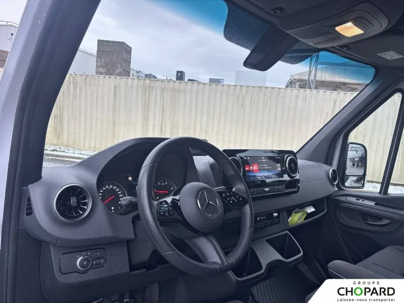 Image secondaire du véhicule 13