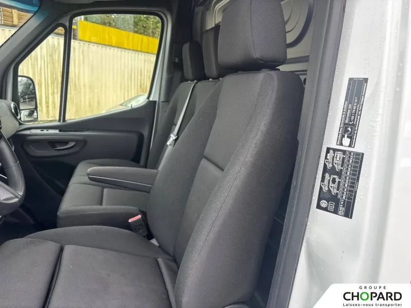 Image secondaire du véhicule 21