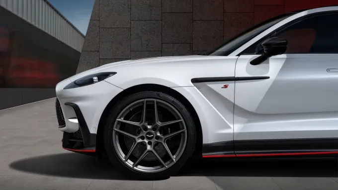 Aston Martin DBX S : Jante