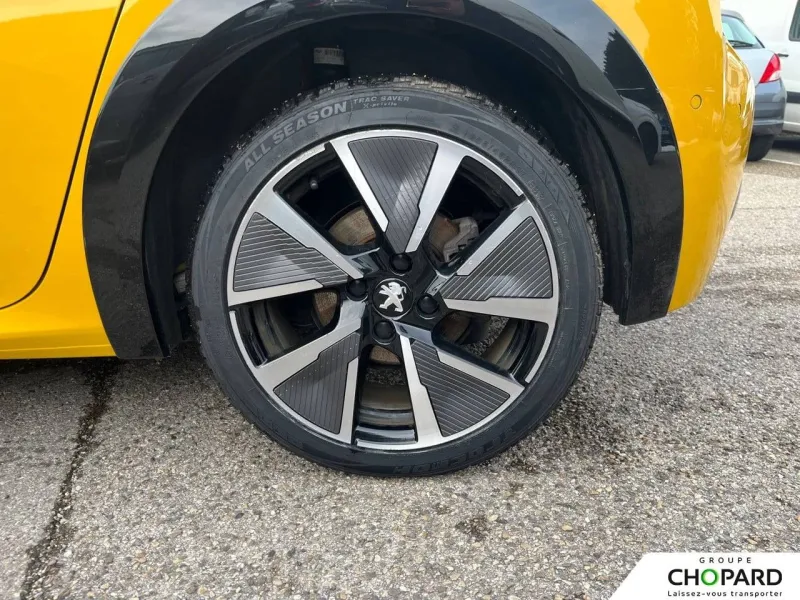 Image secondaire du véhicule 12