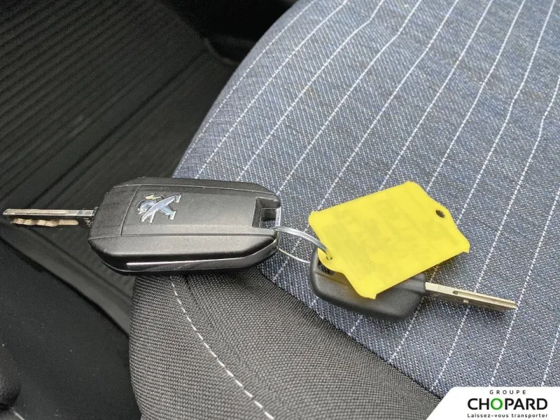 Image secondaire du véhicule 15