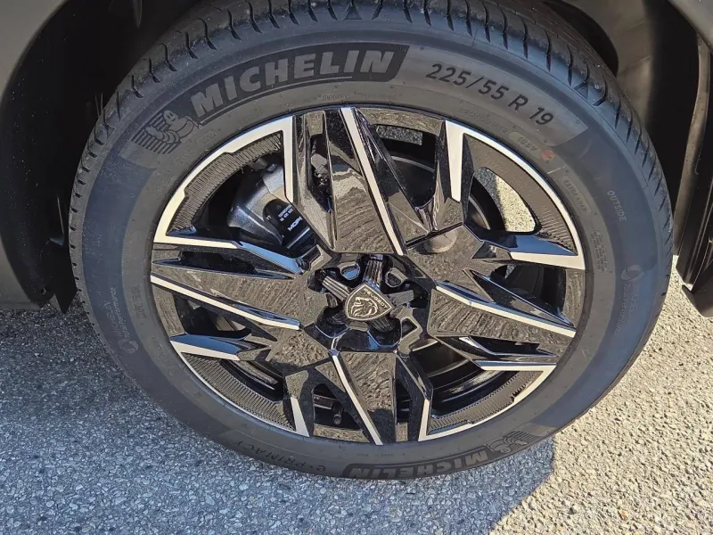 Image secondaire du véhicule 7