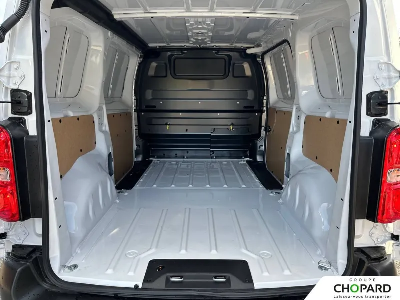 Image secondaire du véhicule 9