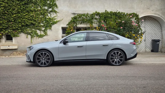 Mercedes Classe C électrique : profil