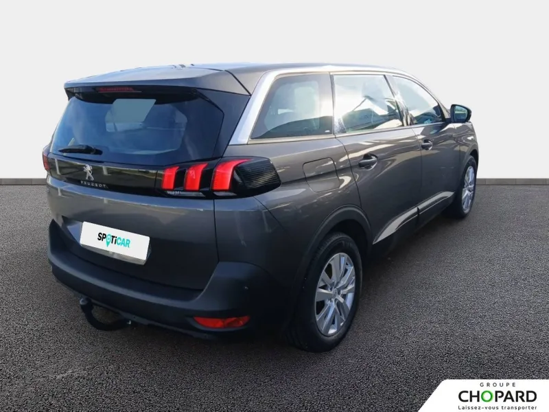 Image secondaire du véhicule 4