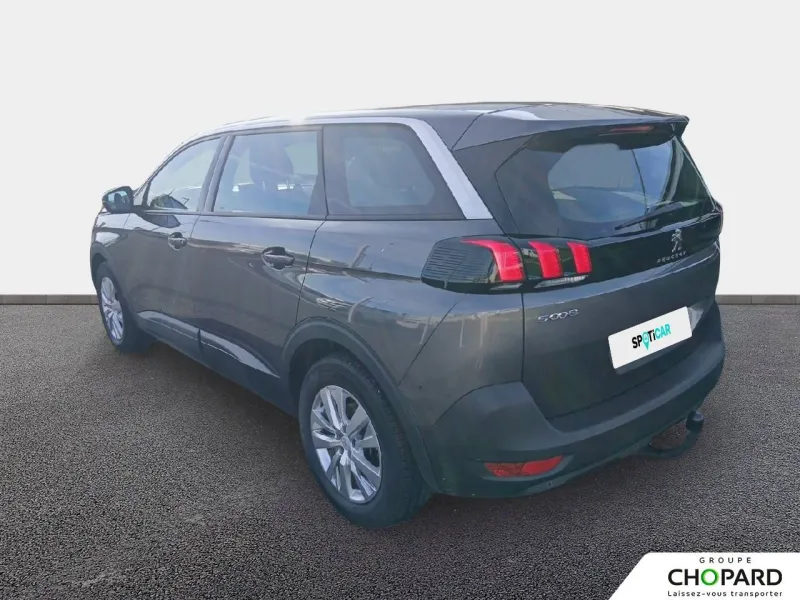 Image secondaire du véhicule 8