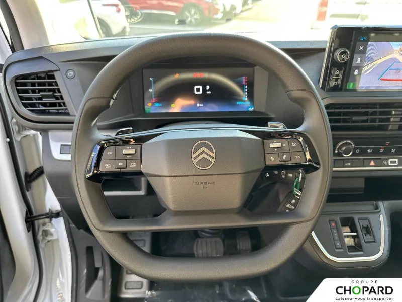 Image secondaire du véhicule 17