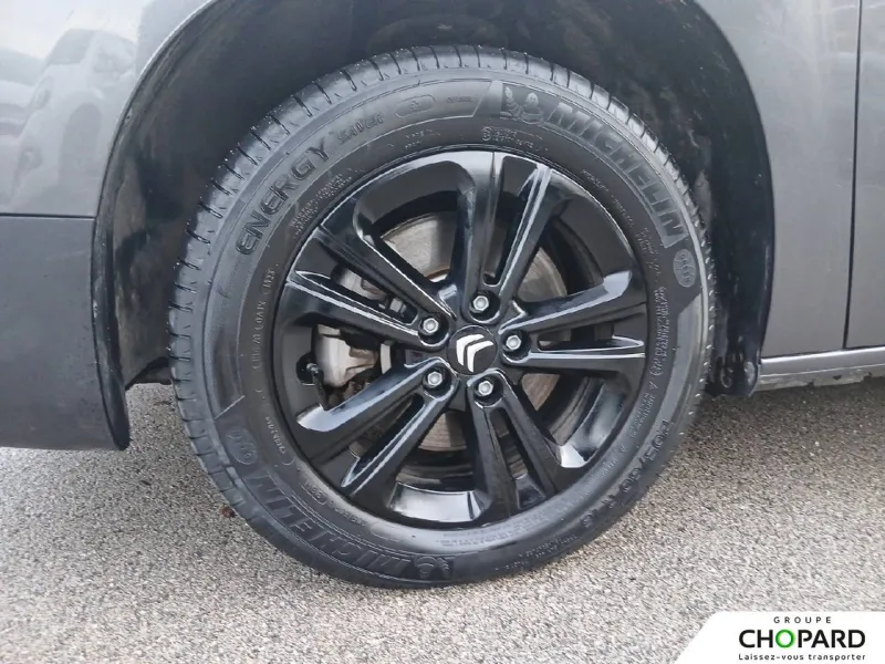 Image secondaire du véhicule 23