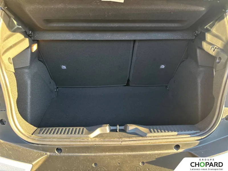 Image secondaire du véhicule 9