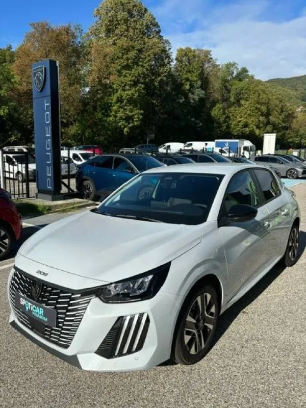 Peugeot 208 208 Hybrid 110 ch e DCS6 d'occasion chez Peugeot Voiron
