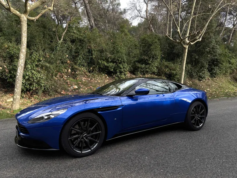 Image secondaire du véhicule 4