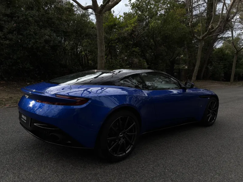 Image secondaire du véhicule 7