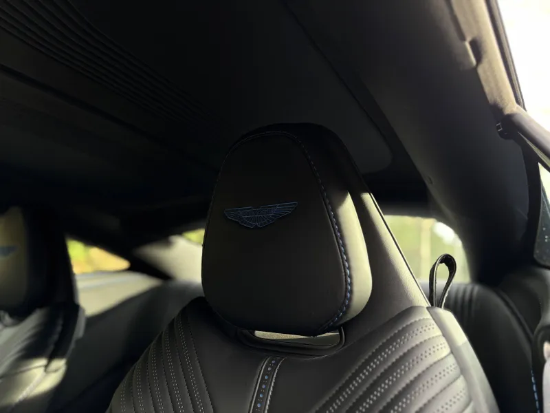 Image secondaire du véhicule 8