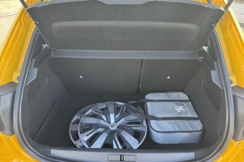 Image secondaire du véhicule 14