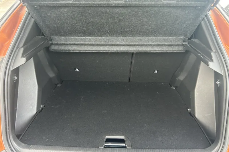 Image secondaire du véhicule 10