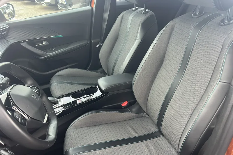 Image secondaire du véhicule 11