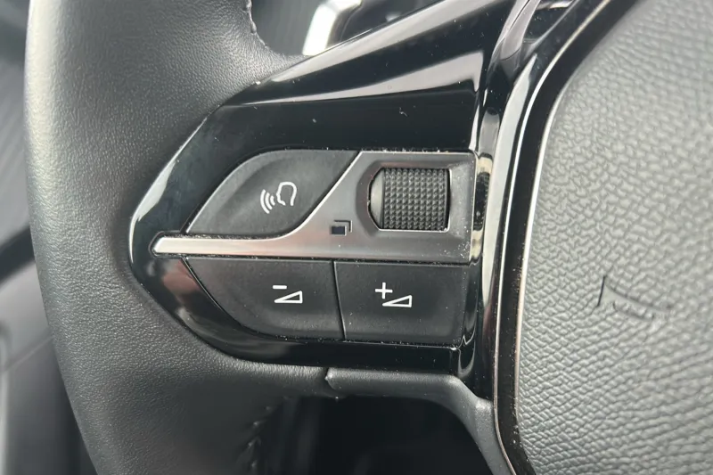 Image secondaire du véhicule 19