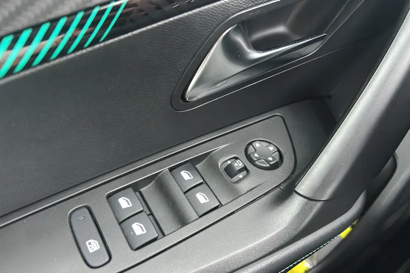 Image secondaire du véhicule 21