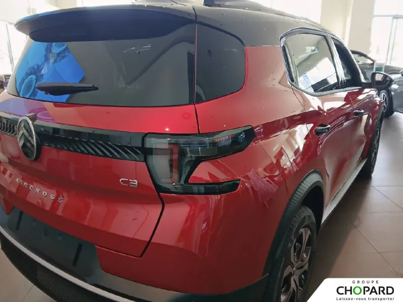 Image secondaire du véhicule 24