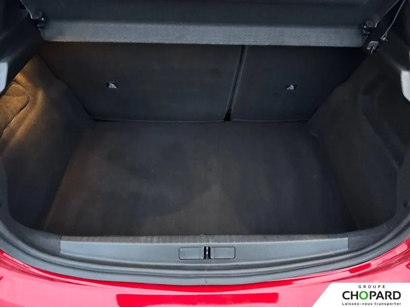 Image secondaire du véhicule 9