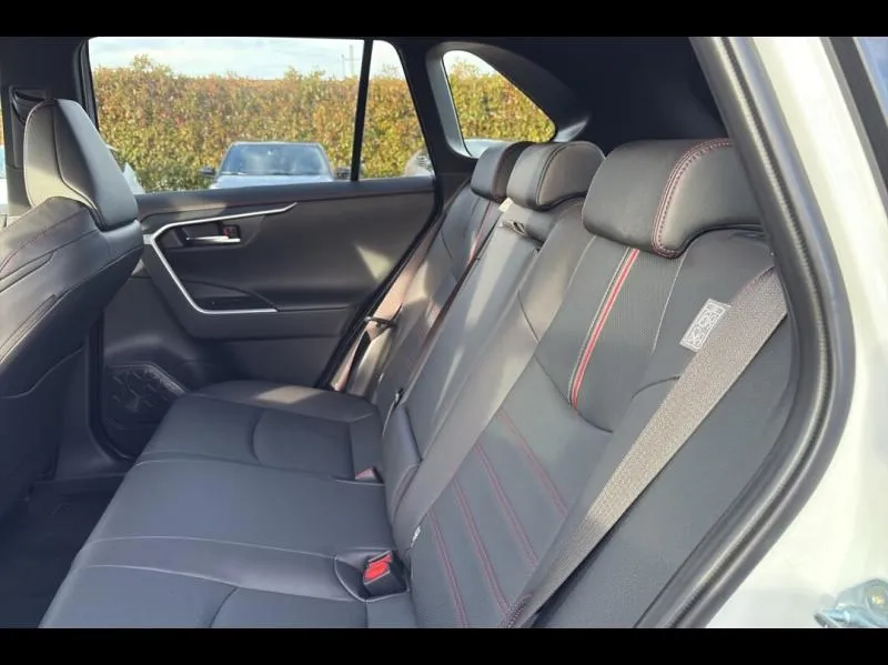 Image secondaire du véhicule 12