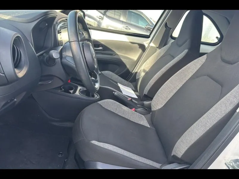 Image secondaire du véhicule 11