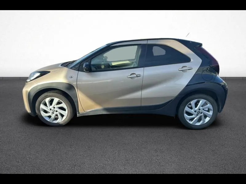 Image secondaire du véhicule 4