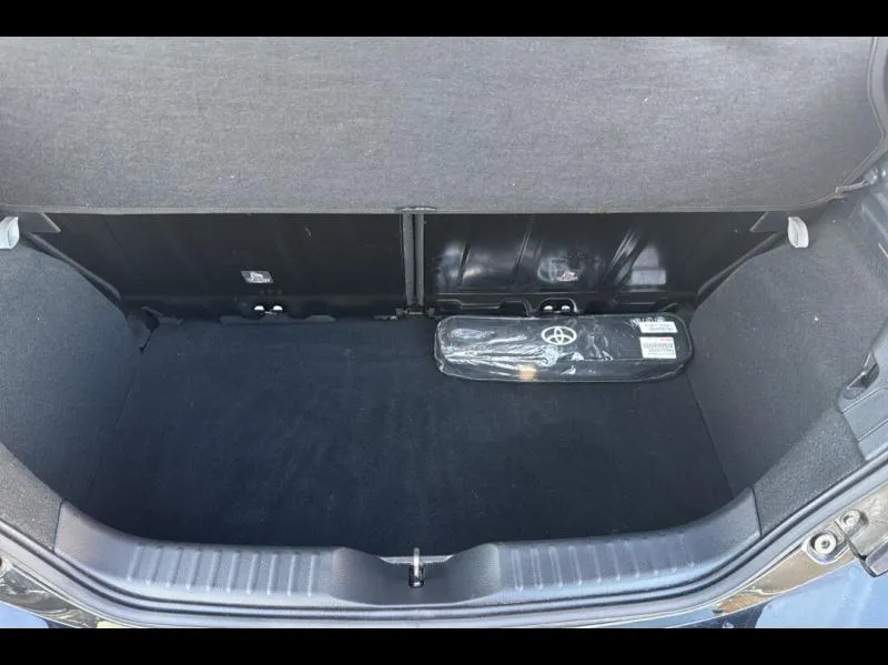 Image secondaire du véhicule 10