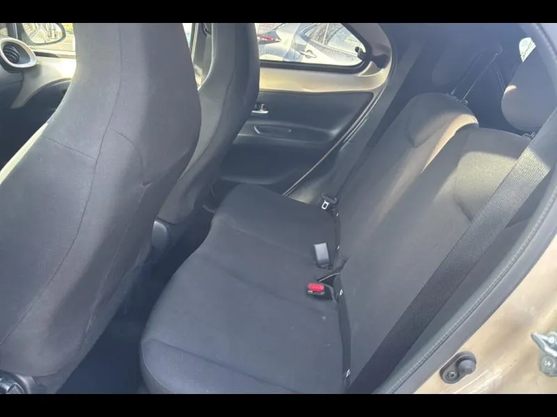 Image secondaire du véhicule 12