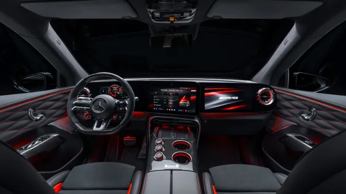 Mercedes-AMG GT SUV : planche de bord