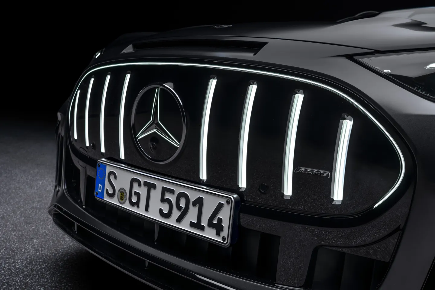 Mercedes-AMG GT SUV : calandre