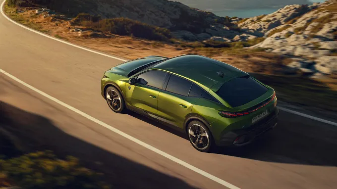 Peugeot 408 : vue plongée