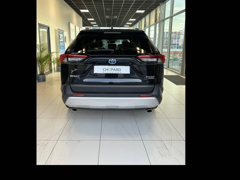 Image secondaire du véhicule 3