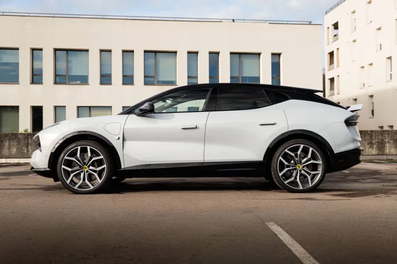 Image secondaire du véhicule 4