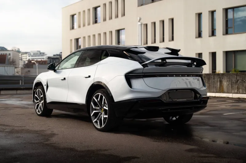 Image secondaire du véhicule 6